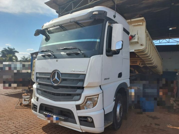 CAVALO MECANICO ACTROS 2548 6X2 2021/2021 (5446) VT 2021 CAVALO MECANICO ACTROS 2548 6X2 2021/2021 (5446) VT 2021