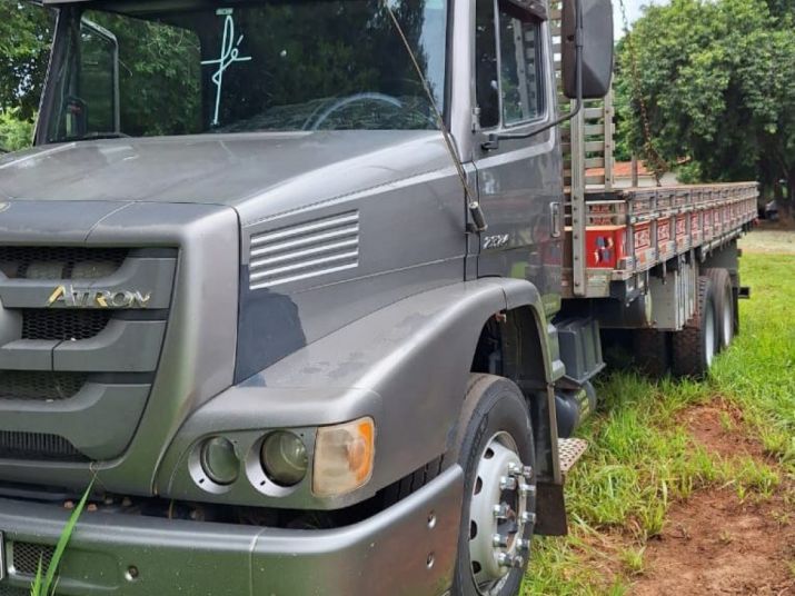 CAMINHAO MERCEDES ATRON 2324 2012/2012 (vt) 2012 CAMINHAO MERCEDES ATRON 2324 2012/2012 (vt) 2012