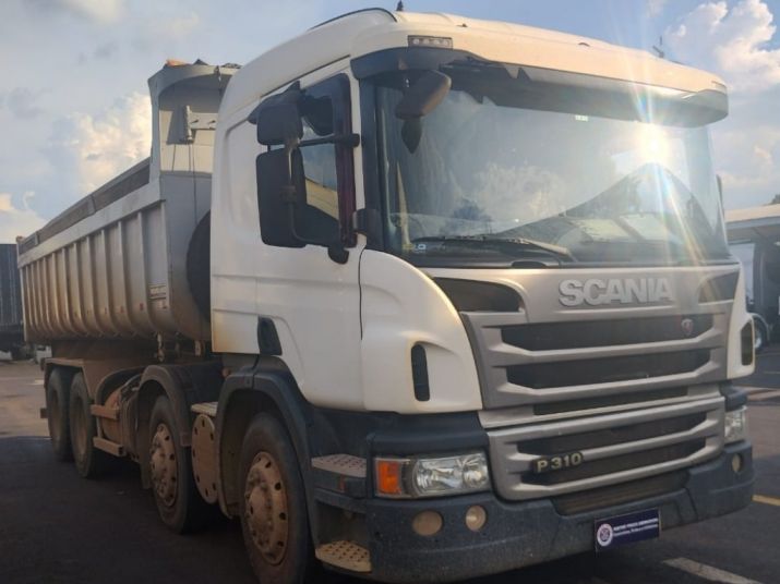 CAMINHAO SCANIA P310 8X2 (BITRUCK) 2017/2017 (VT) 2017 CAMINHAO SCANIA P310 8X2 (BITRUCK) 2017/2017 (VT) 2017