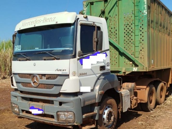 CAVALO MECANICO MERCEDES AXOR 3344 6X4 2012/2012 (8754) - vt 2012 CAVALO MECANICO MERCEDES AXOR 3344 6X4 2012/2012 (8754) - vt 2012