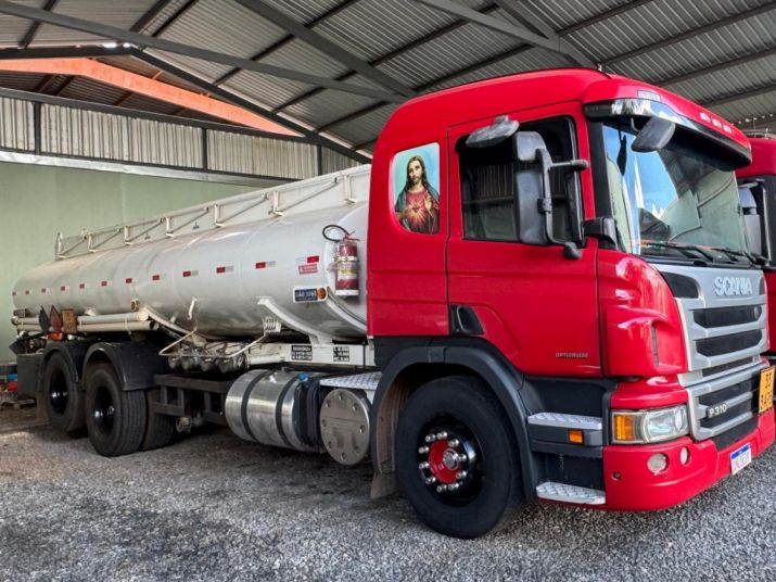 P 310 6X2 (TRUCADO) COM TANQUE DE COMBUSTÍVEL 2015 P 310 6X2 (TRUCADO) COM TANQUE DE COMBUSTÍVEL 2015